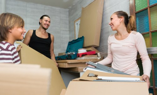 Local removal van service for homes and flats in Finchley
