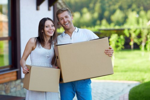 Quick Finchley removal service for urgent house and office moves